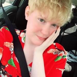 Meet your Posher, Olivia